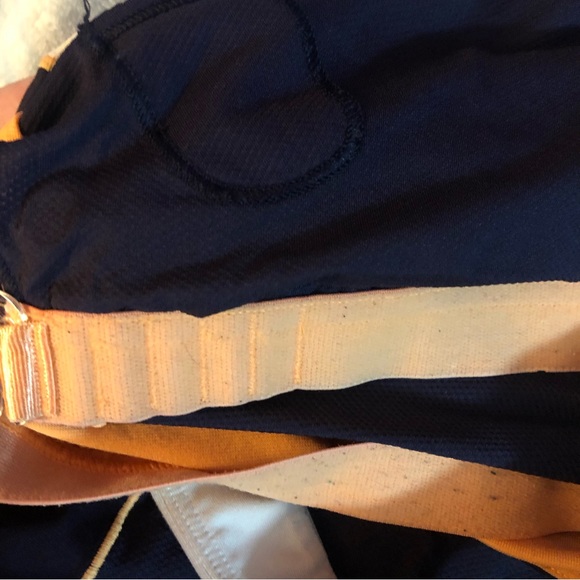 Lululemon tank with built in adjustable bra - Picture 3 of 5